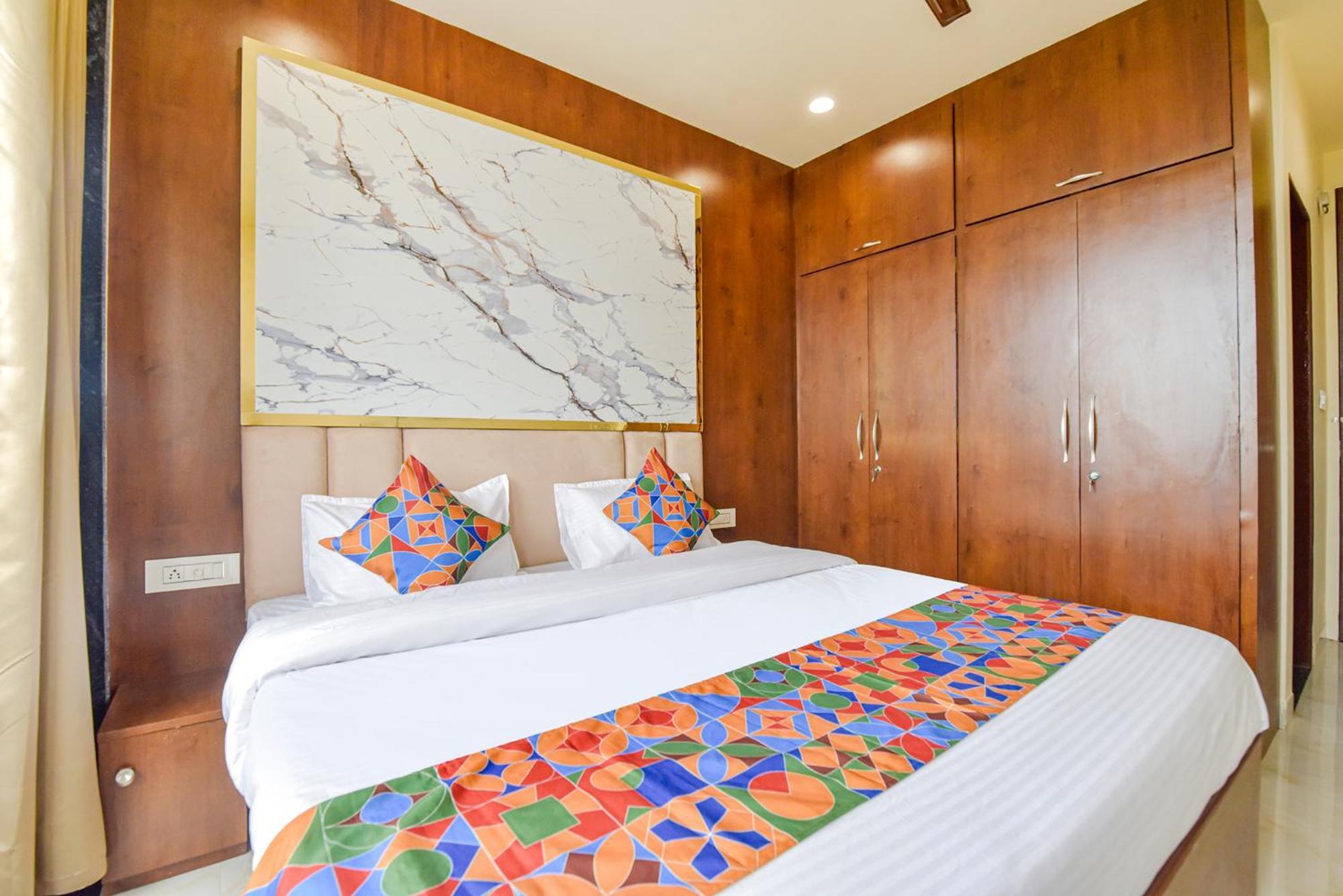Fabhotel Blooming Beds Pearl Jaipur Exteriör bild