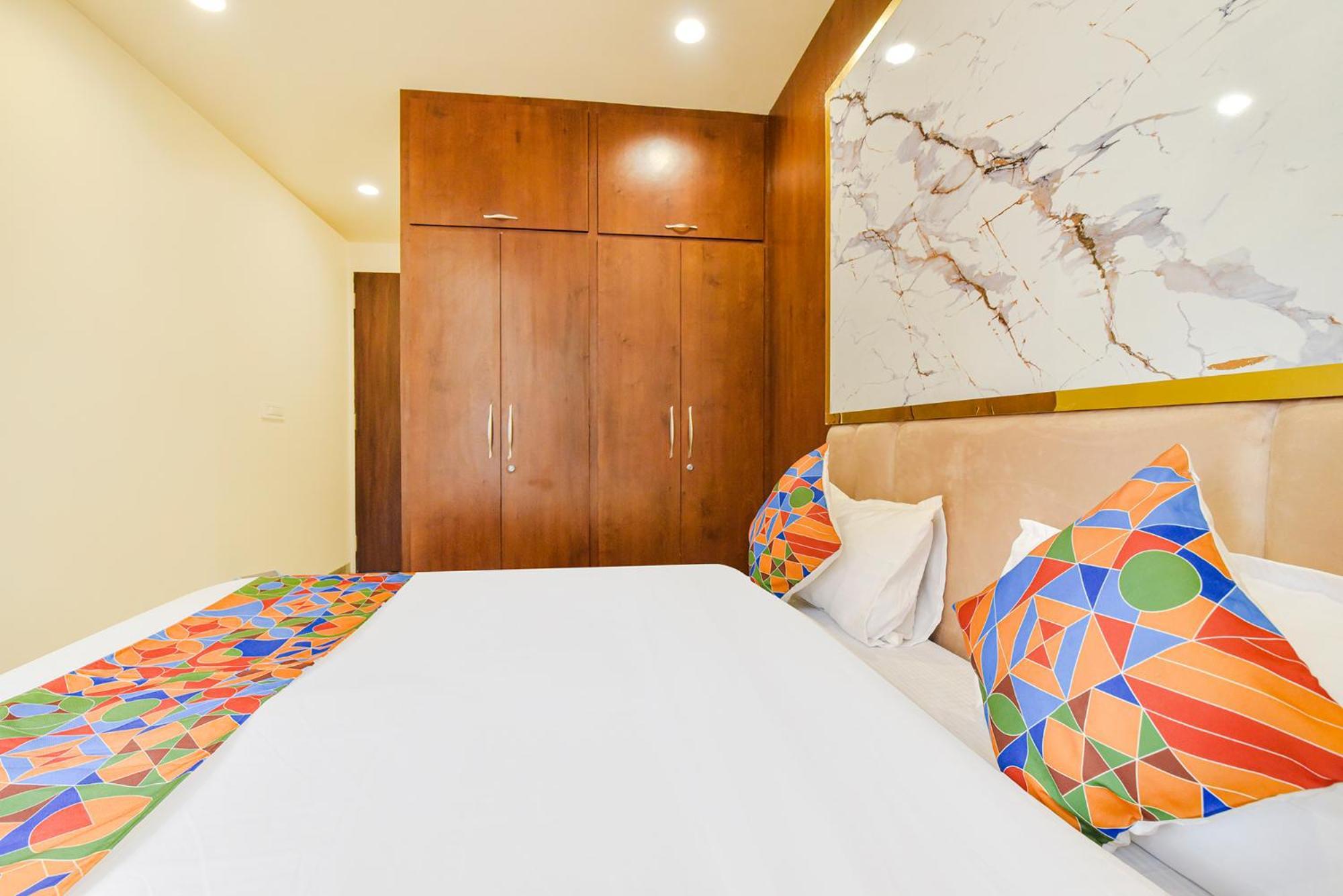 Fabhotel Blooming Beds Pearl Jaipur Exteriör bild